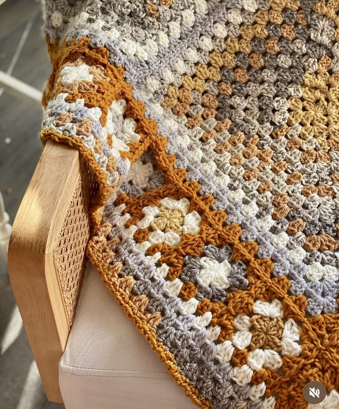 Gorgeous crochet border of the Winter Berry blanket featuring stunning autumnal caramel, cream, gold and gray tones